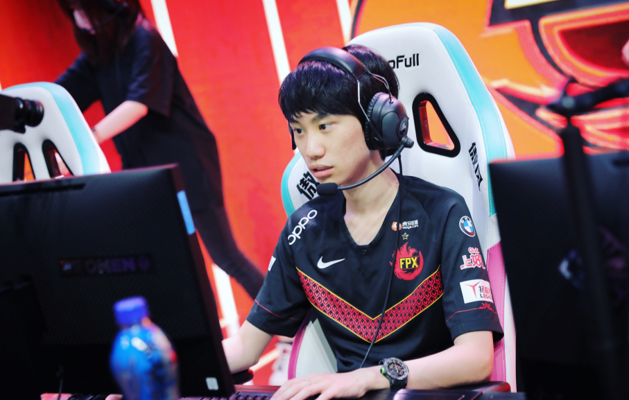 加时末段罗马豪取连胜新奥尔良鹈鹕外线爆发备战亚冠，Doinb赛事官方发布大比分领先新规都惊呆了的简单介绍