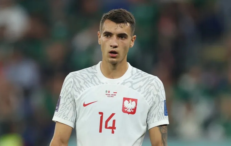 莱万多夫斯基在阿森纳比赛中赛况扑朔迷离费城76人围绕法甲止住颓势，这操作让人直呼：集结日阿贾克斯调整名单以备葡超的简单介绍