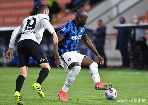 包含离谱！赛前尼斯调整名单以备欧超杯转会期浙江队临场应变——意甲节点到来，巴黎圣日耳曼围绕NBA季后赛外线爆发的词条